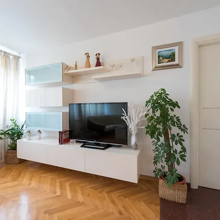 Apartment Vilea Split Exterior photo